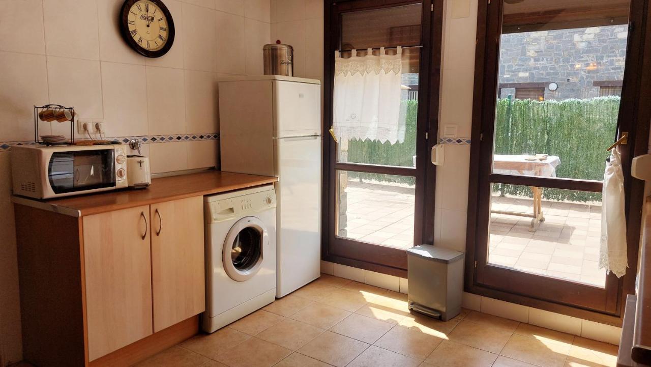 Apartamentos Castiello De Jaca 3000 Exterior foto